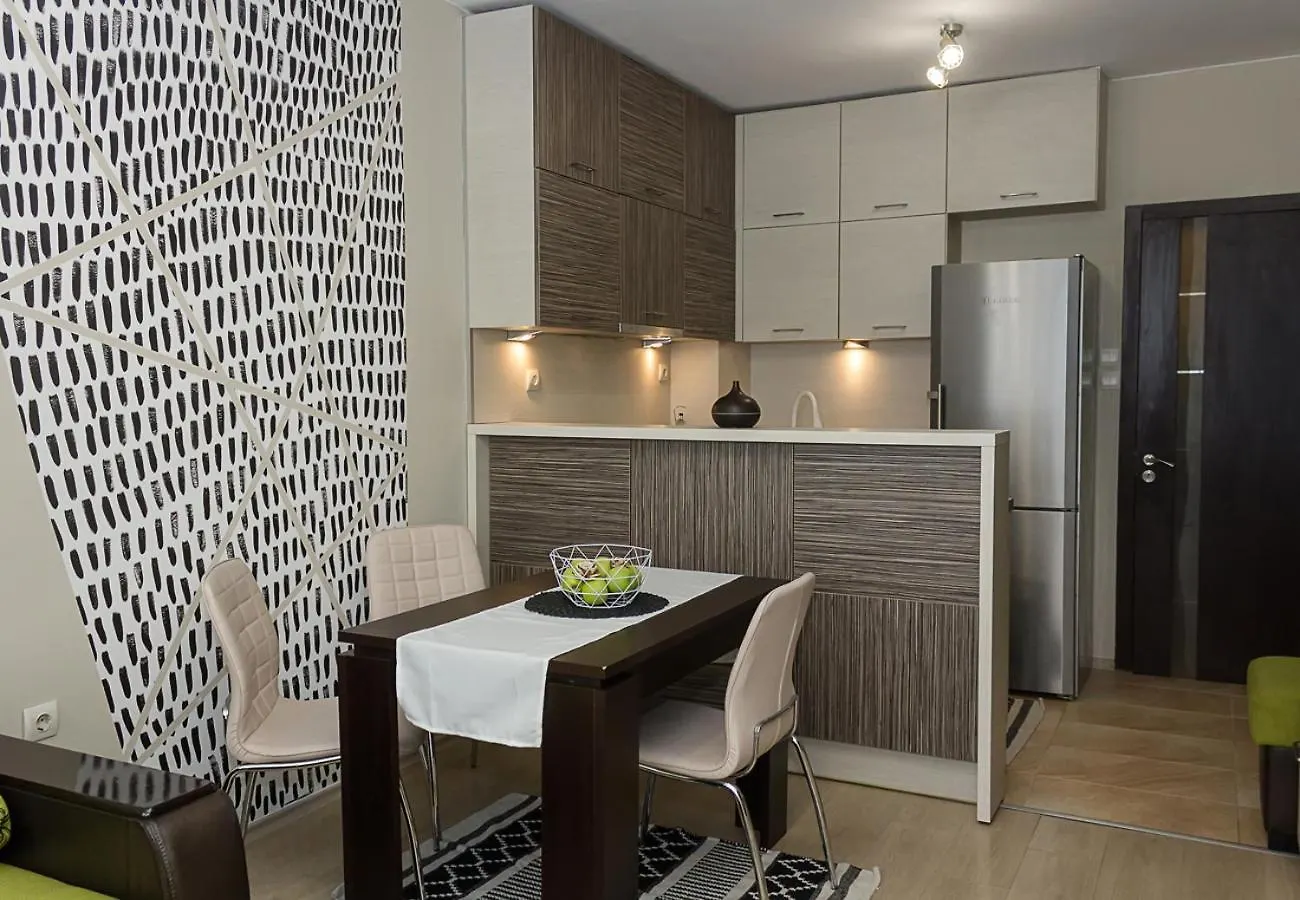 Apartment Black & White -1Bd Flat In Varna Center By Flat Mаnager
